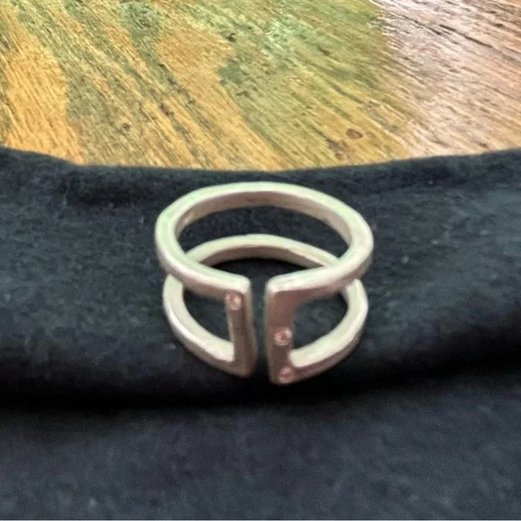 Saundra Messinger Open Bar Sterling Sliver Ring w/3 Diamonds - Picture 3 of 7